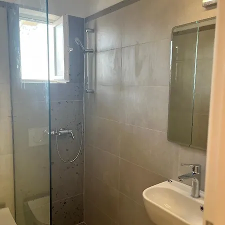 Krinides Place Gasthof